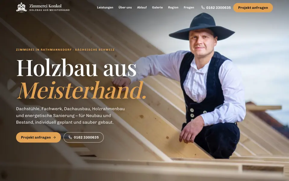 Zimmerei Konkol: Startseite am Computer